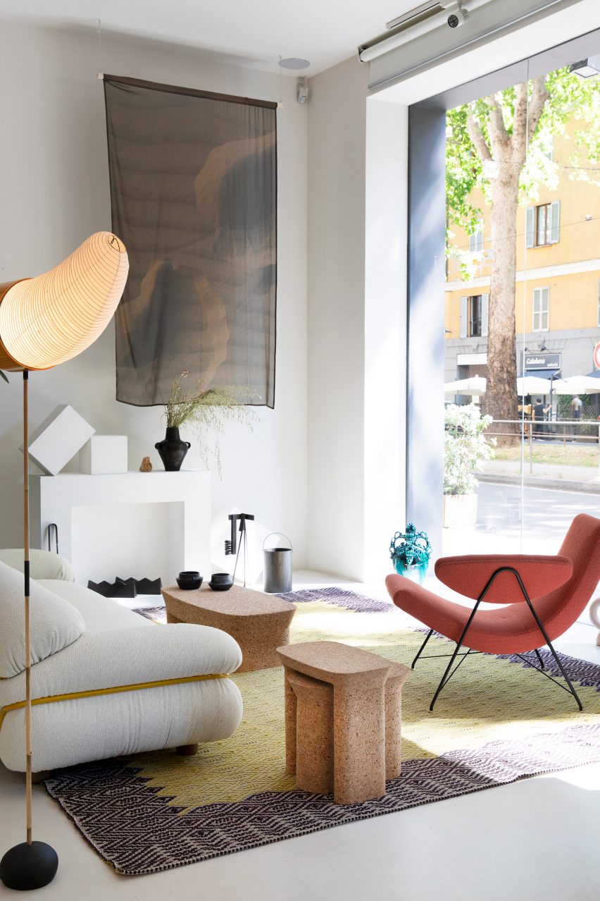 Accanta tables by Maddalena Casadei for Pretziada