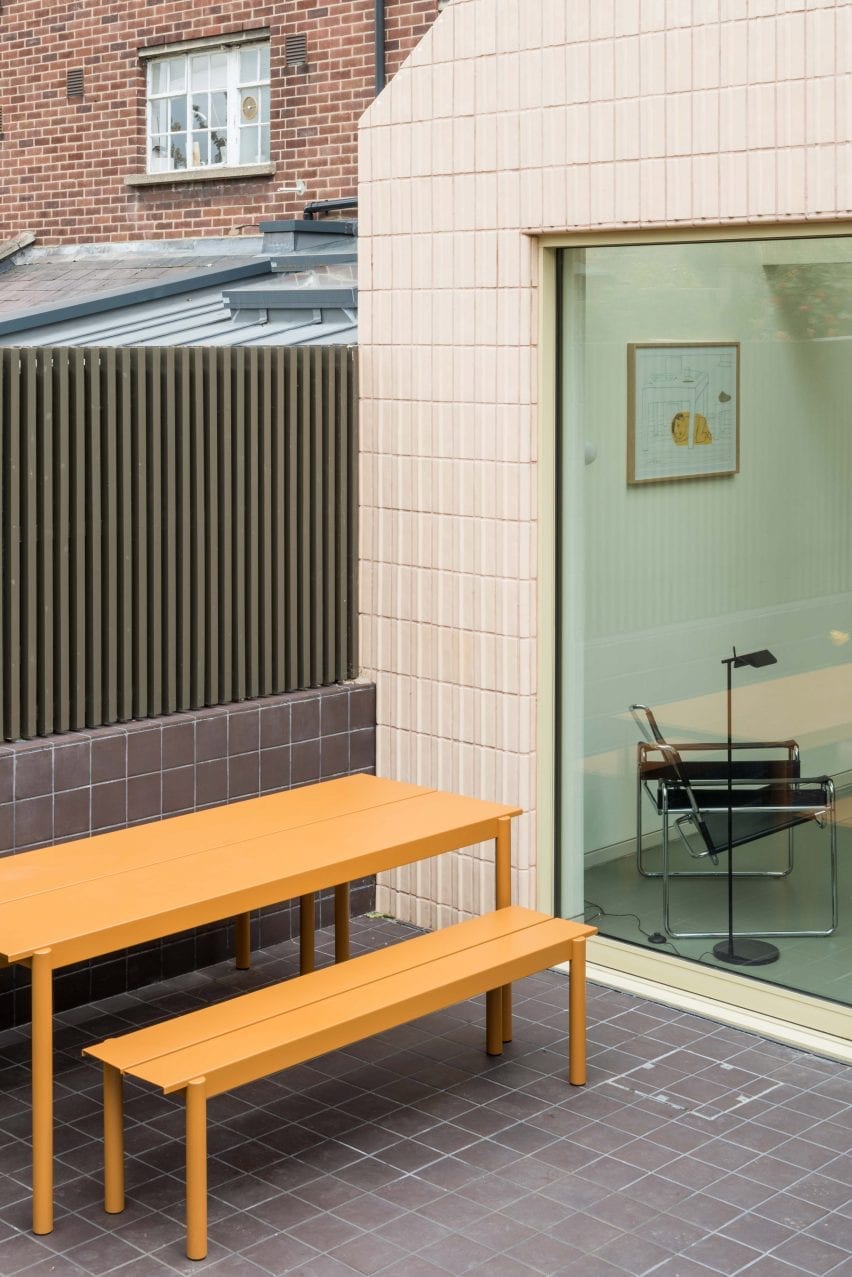 Mount View house renovation by Archmongers