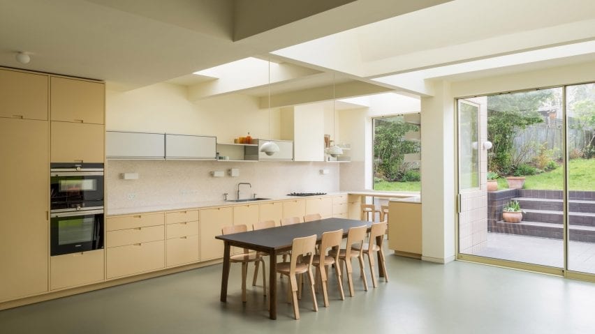 Kitchen and dining room in Mount View house renovation by Archmongers