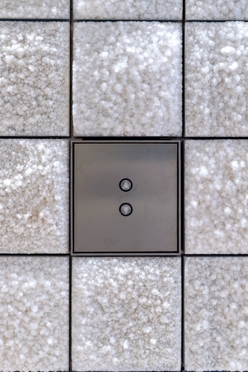Salt cladding detail