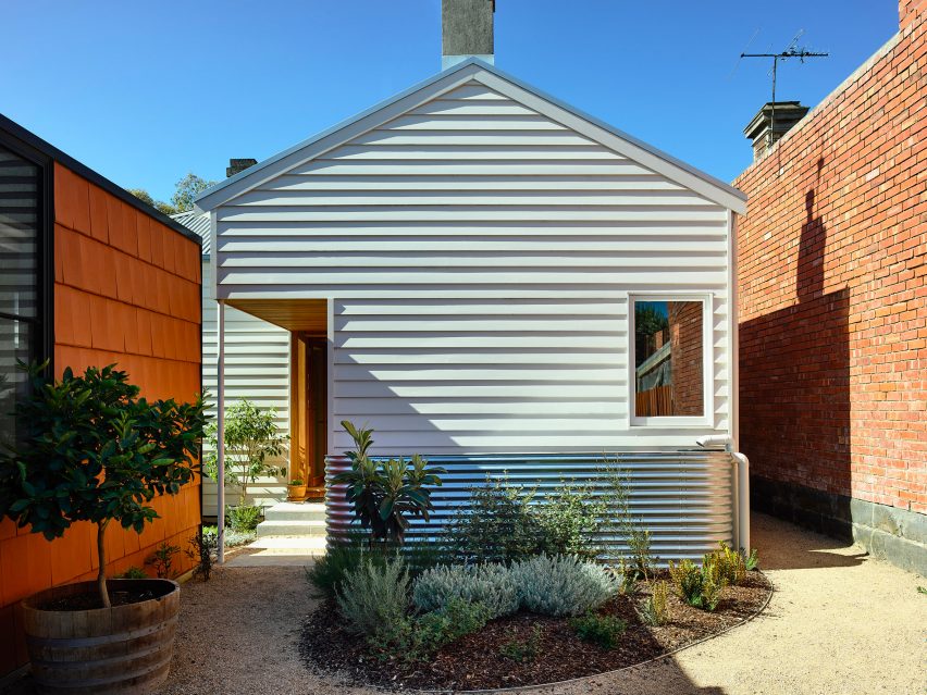 It has a panelled exterior