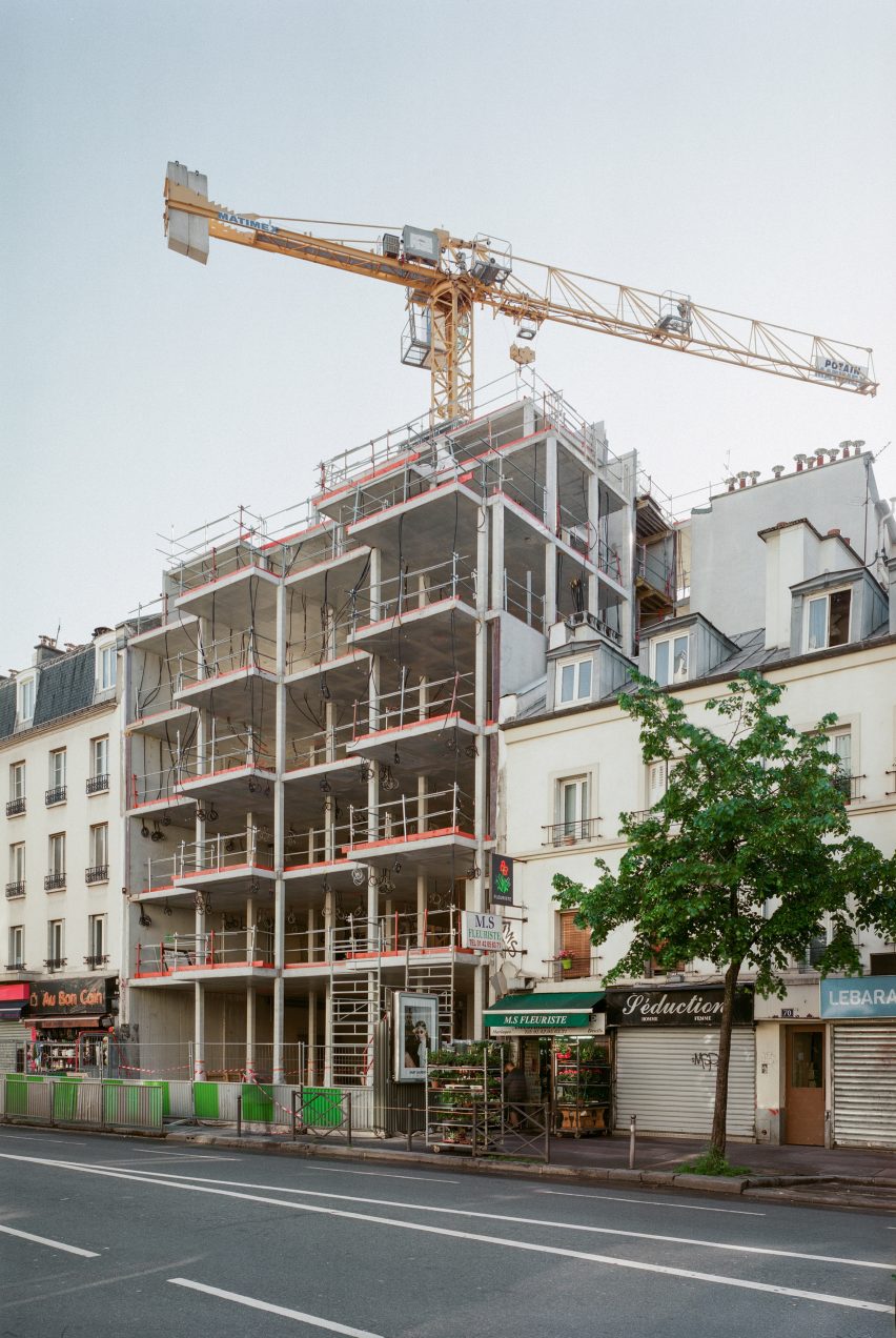 social housing by Barrault Pressacco