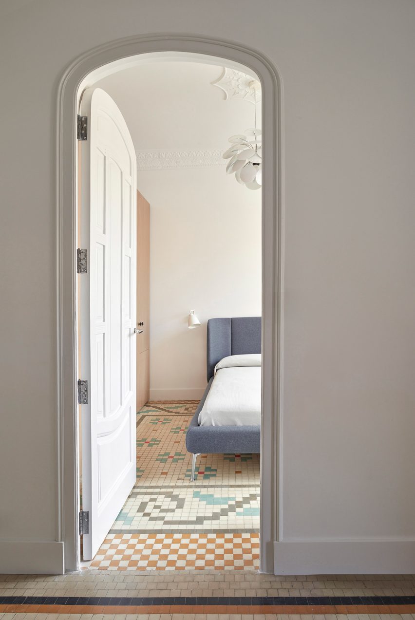 Casa Cas 8 by DG Arquitecto