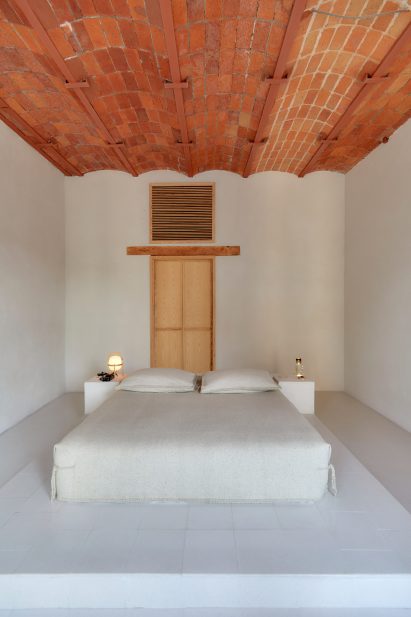 Shaker-informed hotel interiors