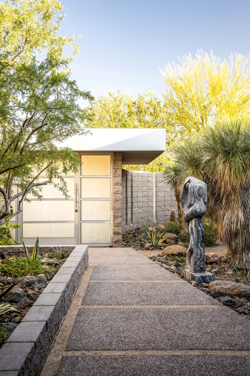 Echo Canyon Residence by Kendle Design Collaborative