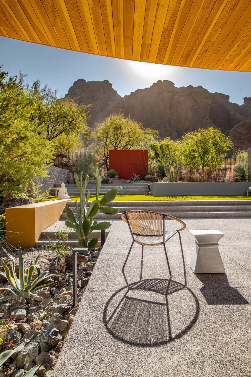 Echo Canyon Residence by Kendle Design Collaborative