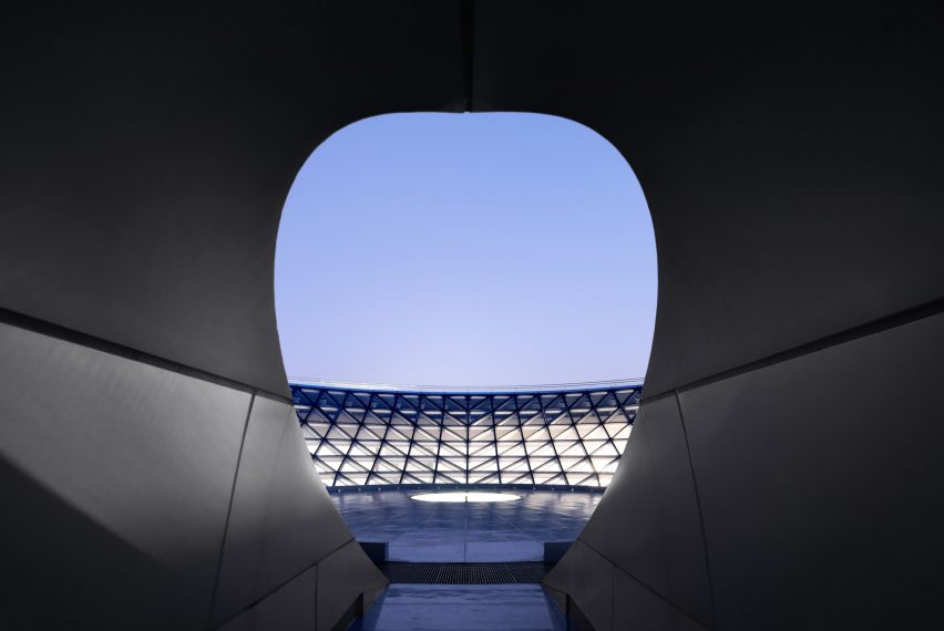 Shanghai Astronomy Museum by Ennead Architects 