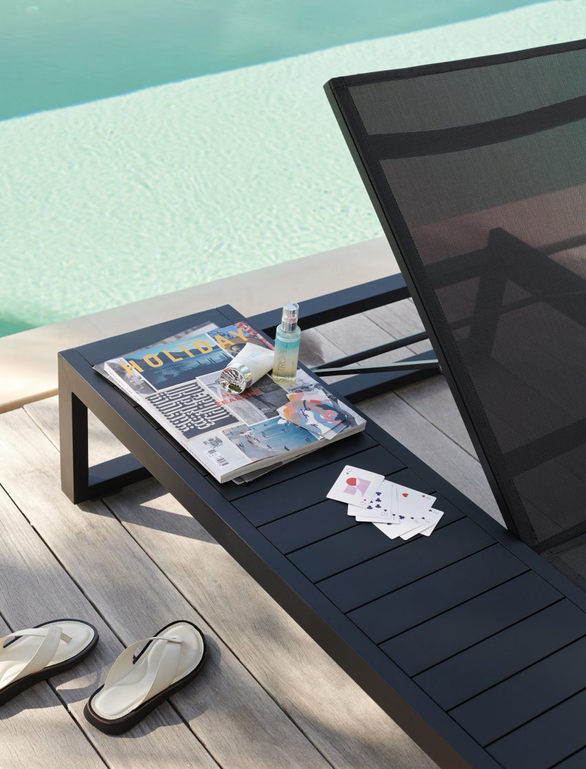 Eos Platform lounger by Matthew Hilton for Case Furniture