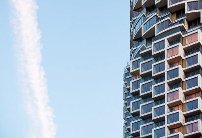 Blocky skyscraper