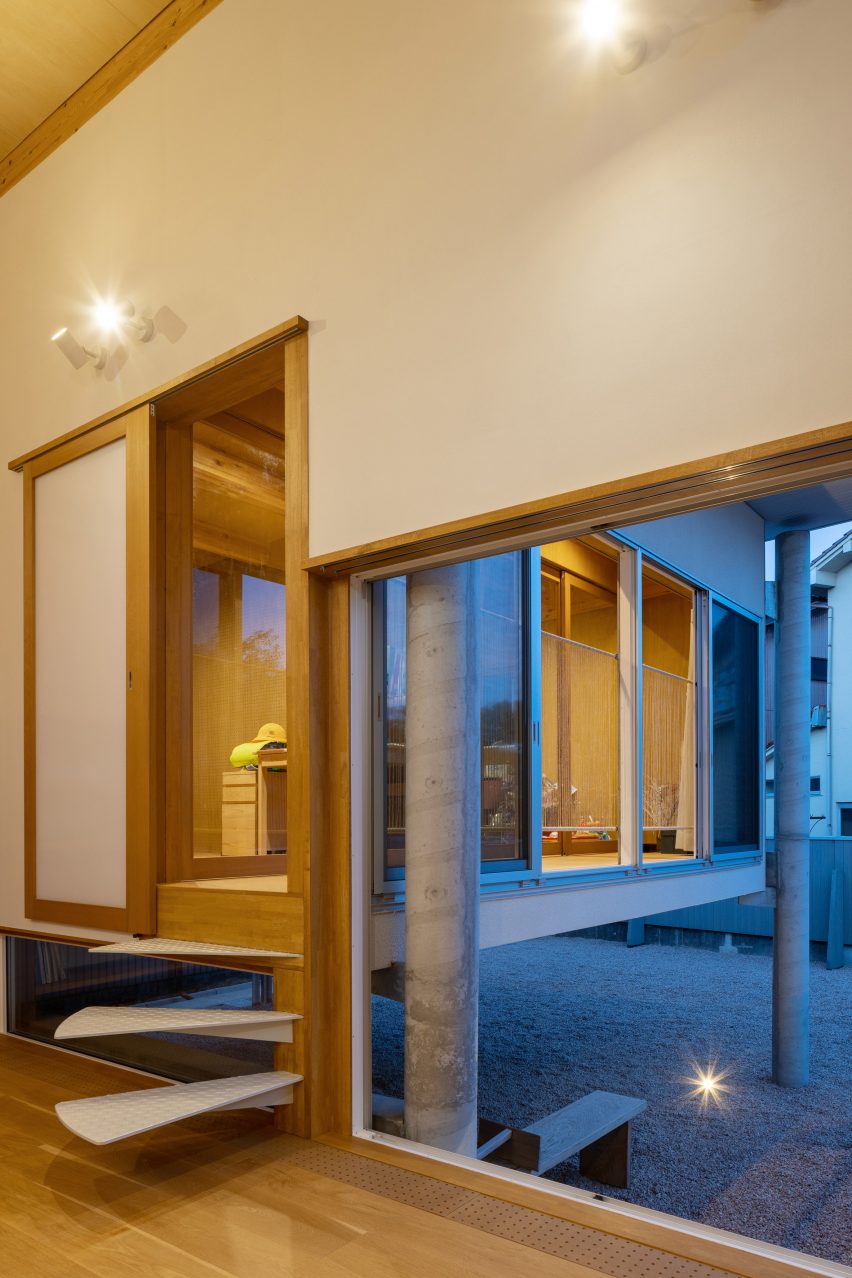 Inside House in Takaoka