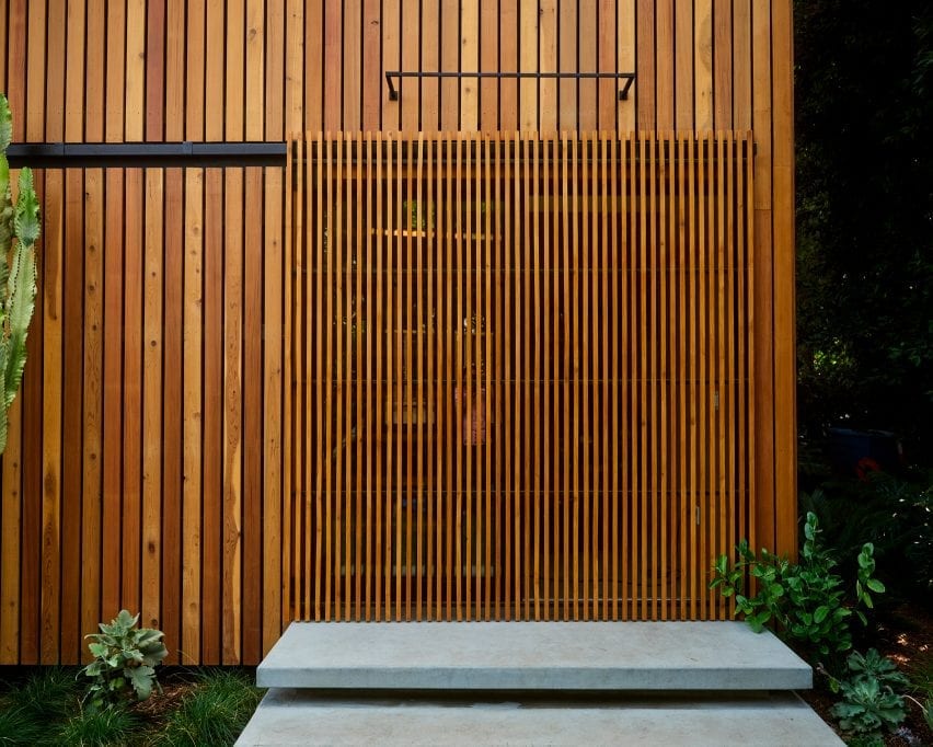 Sliding door entrance