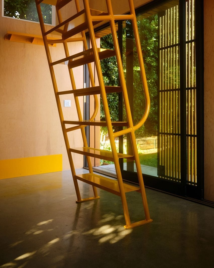 Detachable yellow ladder