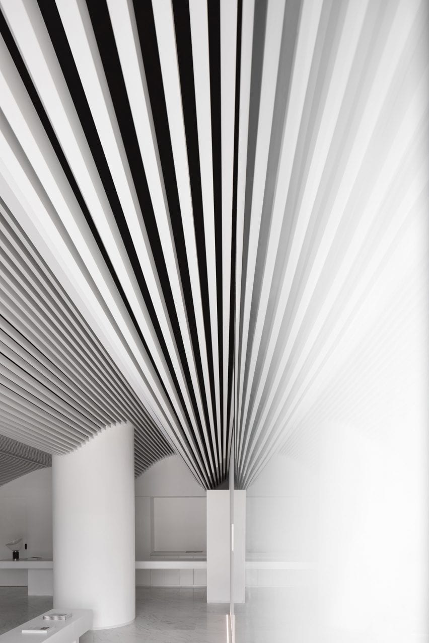 Battens extend through the space