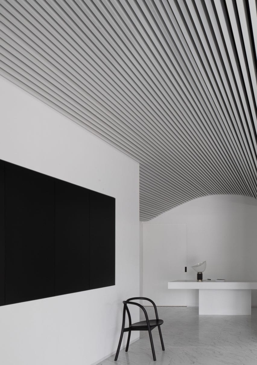 The ceiling has a curved design
