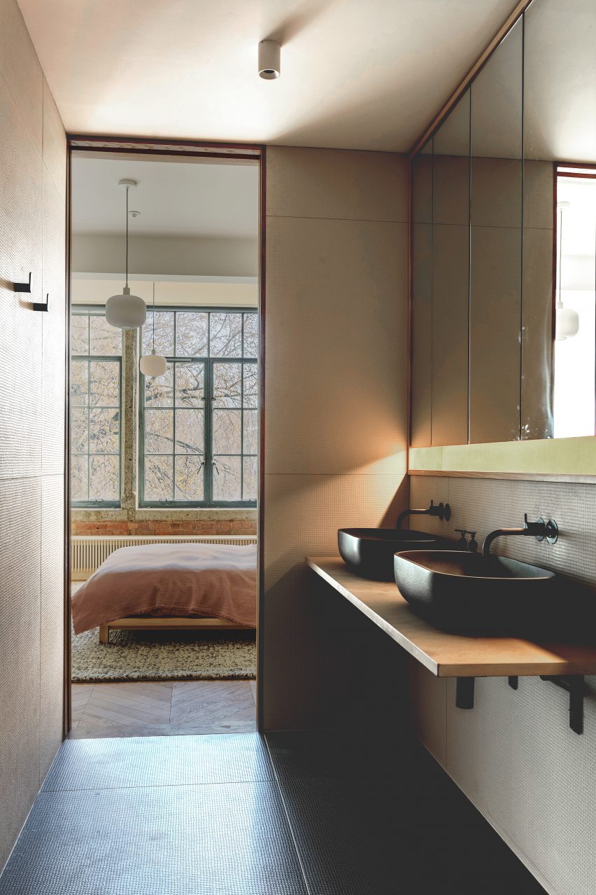 St John Street warehouse apartment by Emil Eve Architects