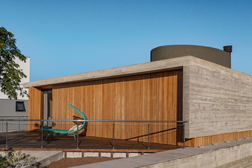 Anada House by Stemmer Rodrigues