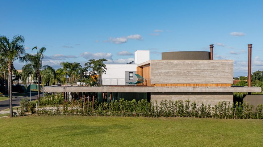 Anada House by Stemmer Rodrigues