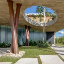 Anada House by Stemmer Rodrigues