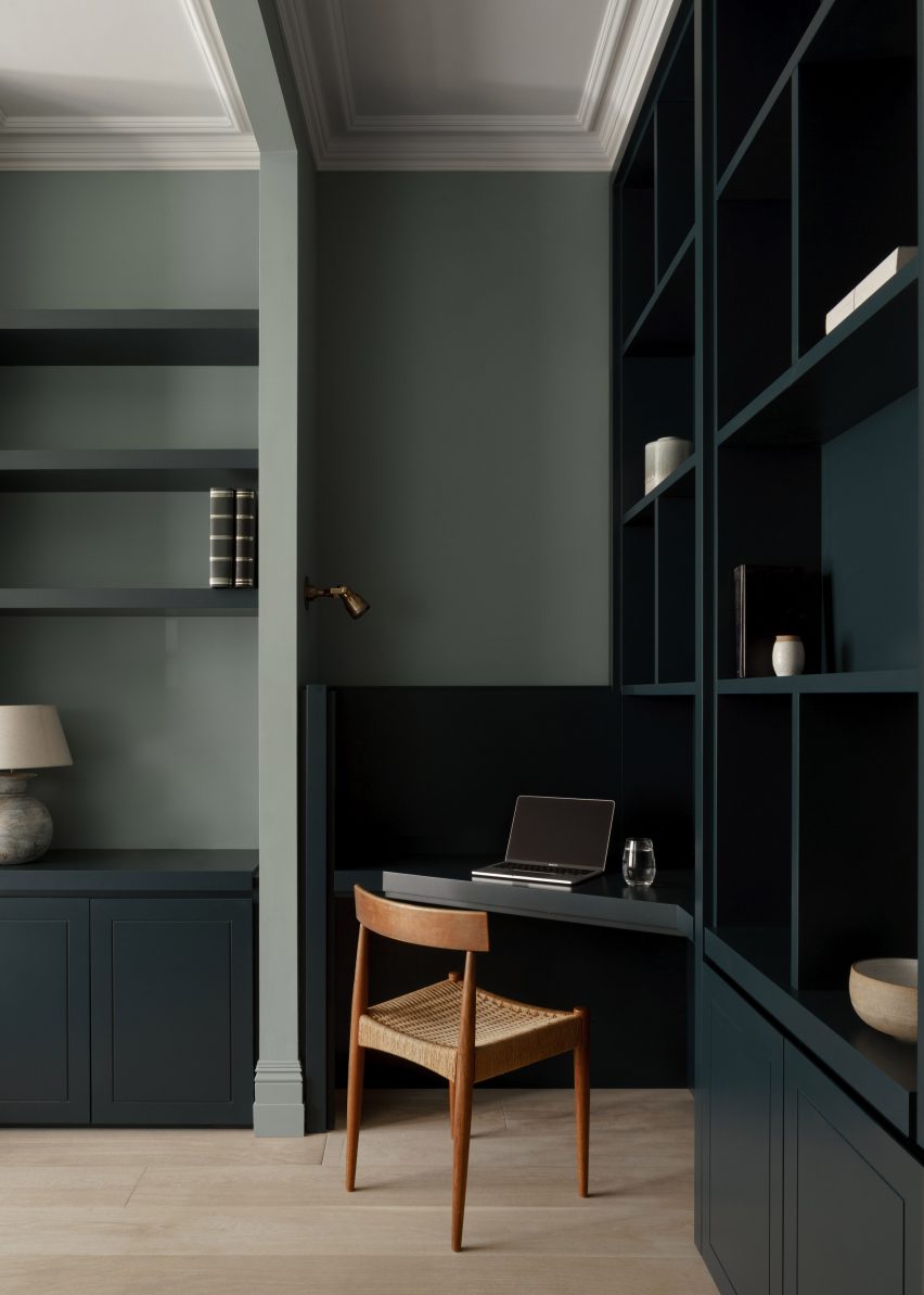 Living room, T-House by Will Gamble Architects