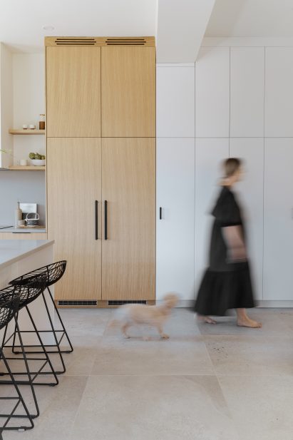 Kitchen cabinets Montreal townhouse 