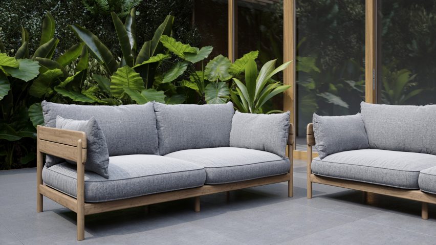 Tanso sofa by David Irwin for Case Furniture