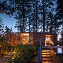 Olson Kundig perches beach home on stilts in Canadian forest