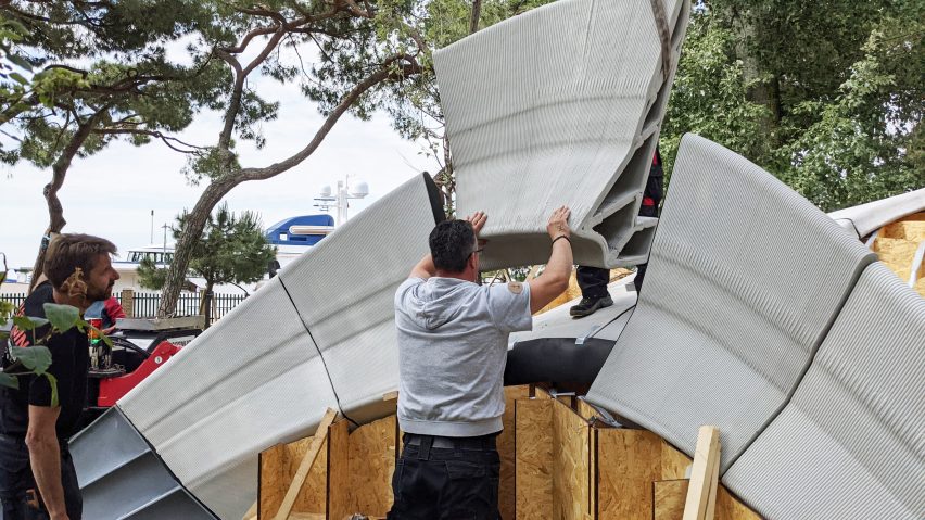 Striatus 3d printed bridge by zaha hadid architects