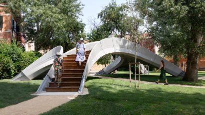 The bridge has multiple arches and vaults