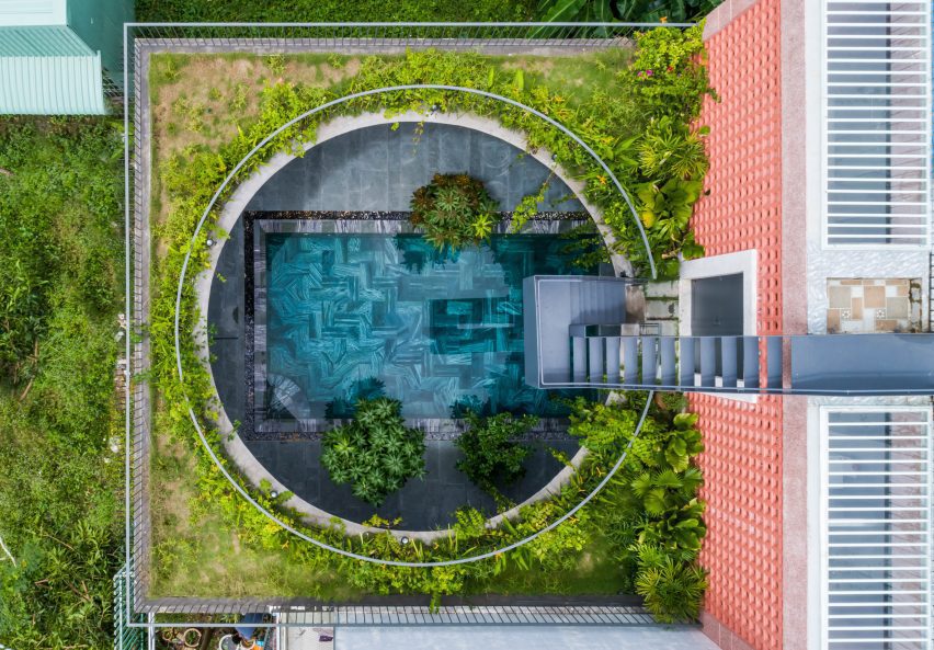 the pink house by 23o5studio