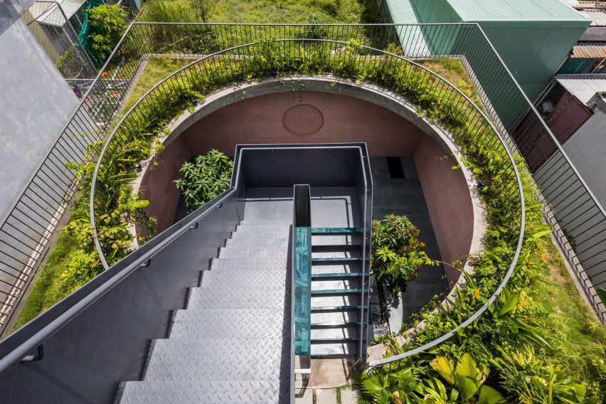the pink house by 23o5studio