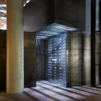 Blok Manchester by There's Light