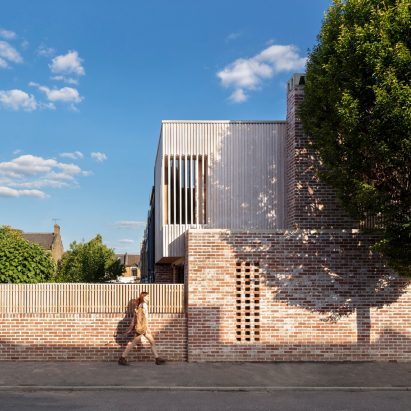 Leyton House by McMahon Architecture