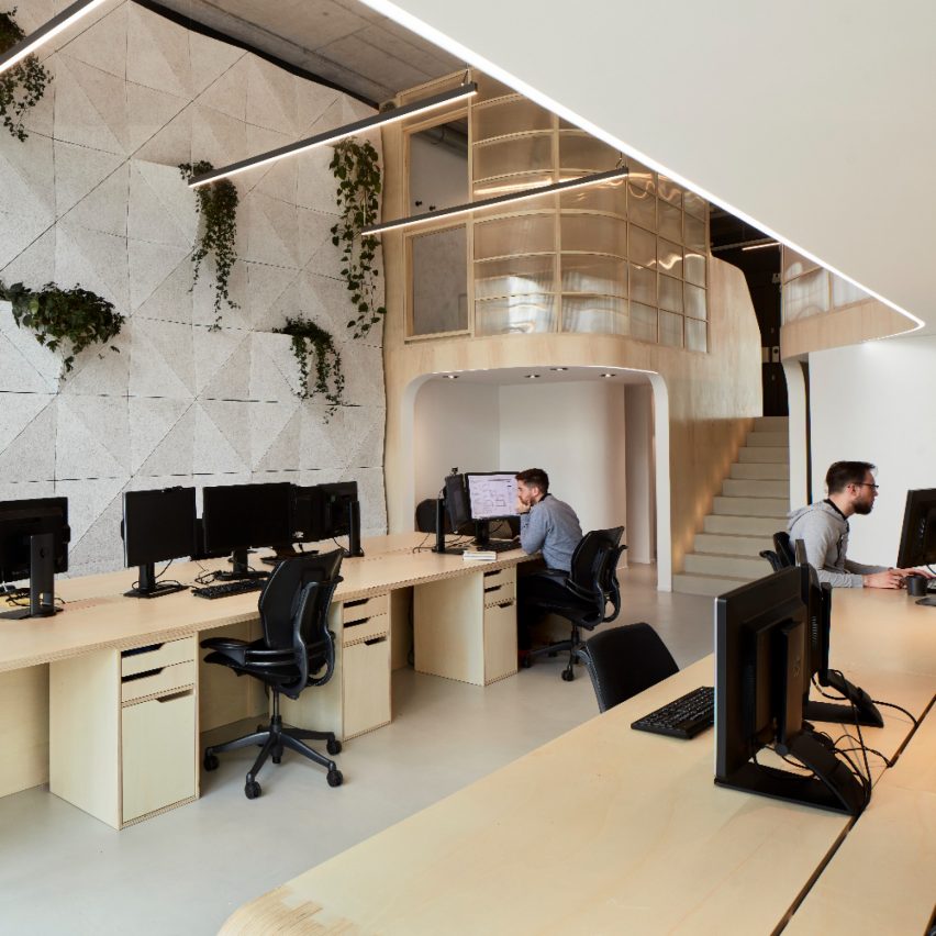 Office Desks