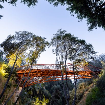 Arroyo Bridge by Gigante AG