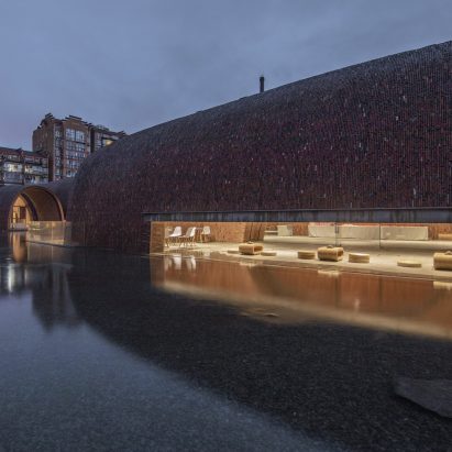 Imperial Kiln Museum in Jingdezhen by Jin Weiqi
