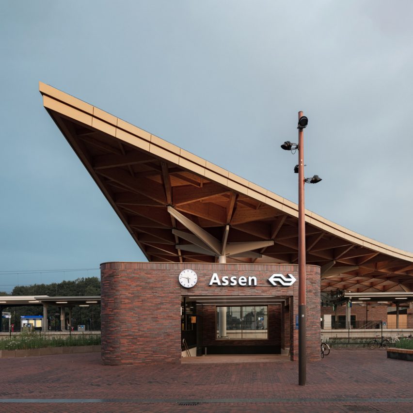 Assen Station