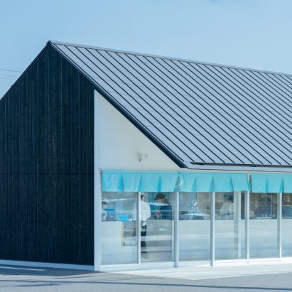 Nakamata Laboratory Store by Fumiko Takahama Architects