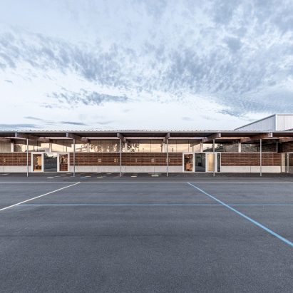School, Ambrières-Les-Vallées by onze04