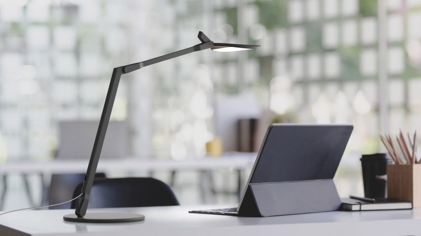 Splitty Reach desk lamp by Kenneth Ng and Edmund Ng for Koncept
