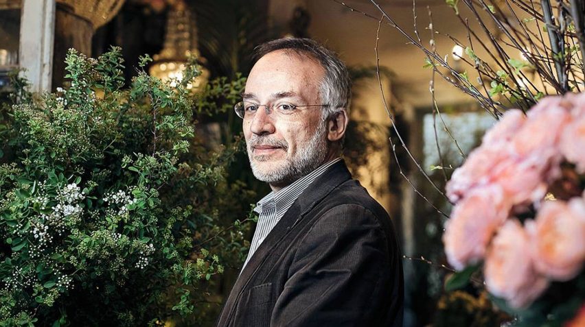 Stefano Mancuso is a plant scientist and Professor at the University of Florence
