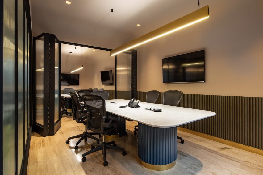 Álvaro Hernández Félix Studio 203 Masaryk offices