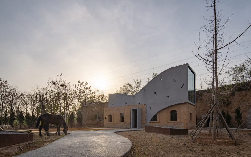 Atelier Xi Library in Ruins