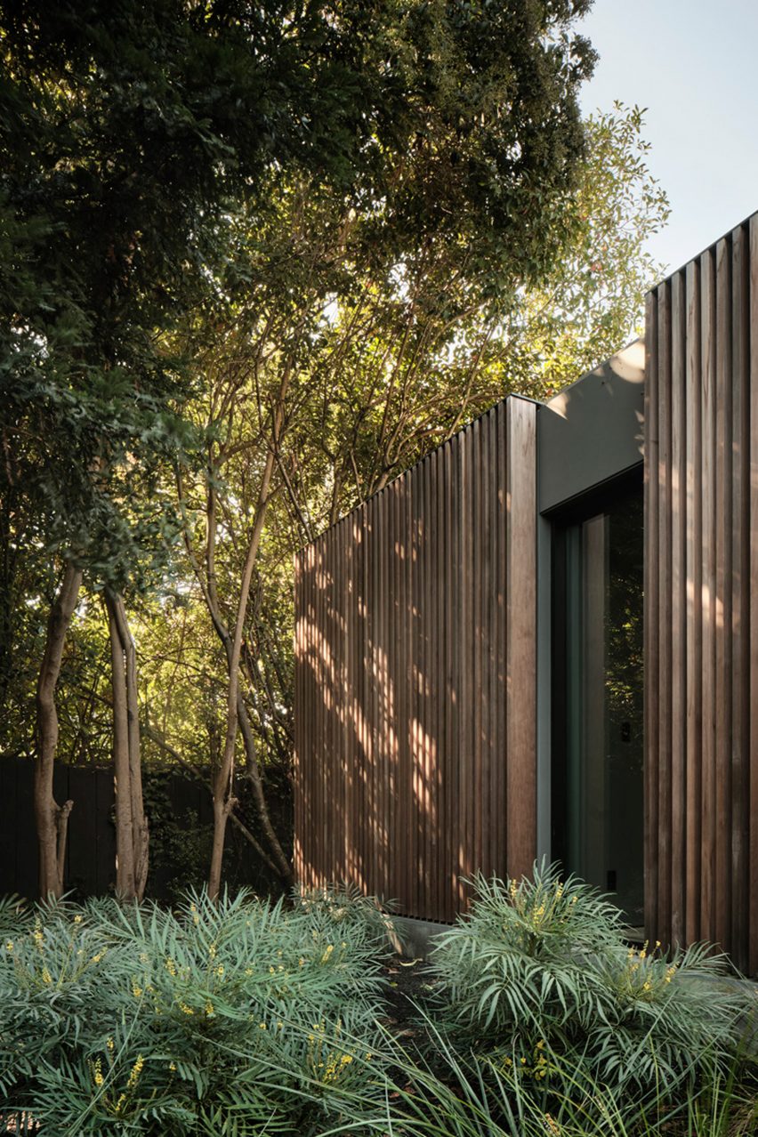 Atherton pavilions by Feldman Architecture in California