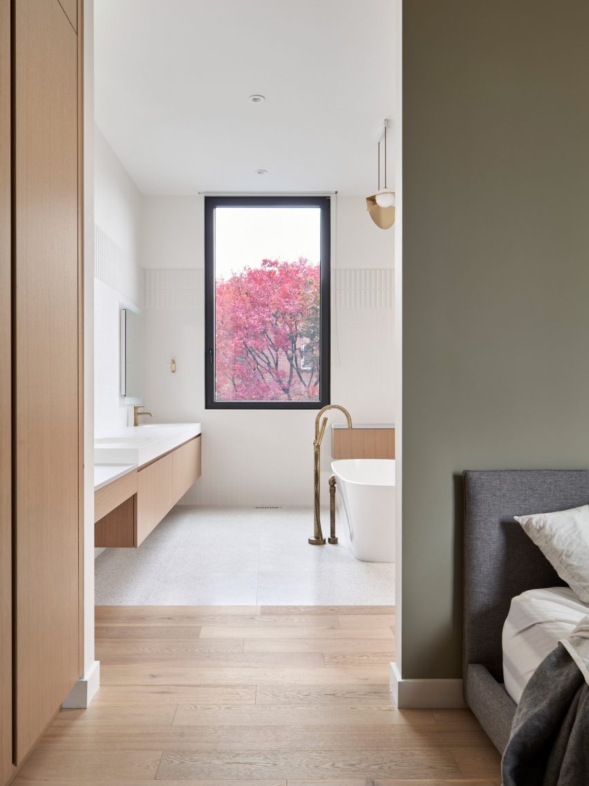 Bedroom in Ballantrae Country House