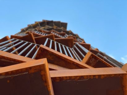Stepped viewing tower
