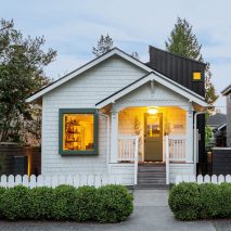 Boathouse Bungalow by Best Practice Architecture