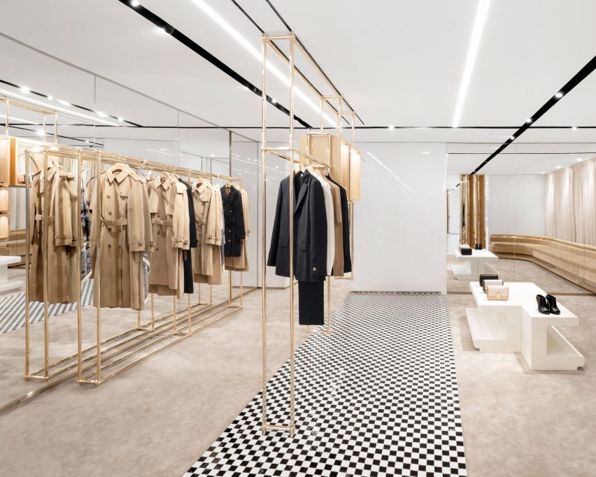 Burberry London flagship No.1 Sloane Street by Vincenzo De Cotiis