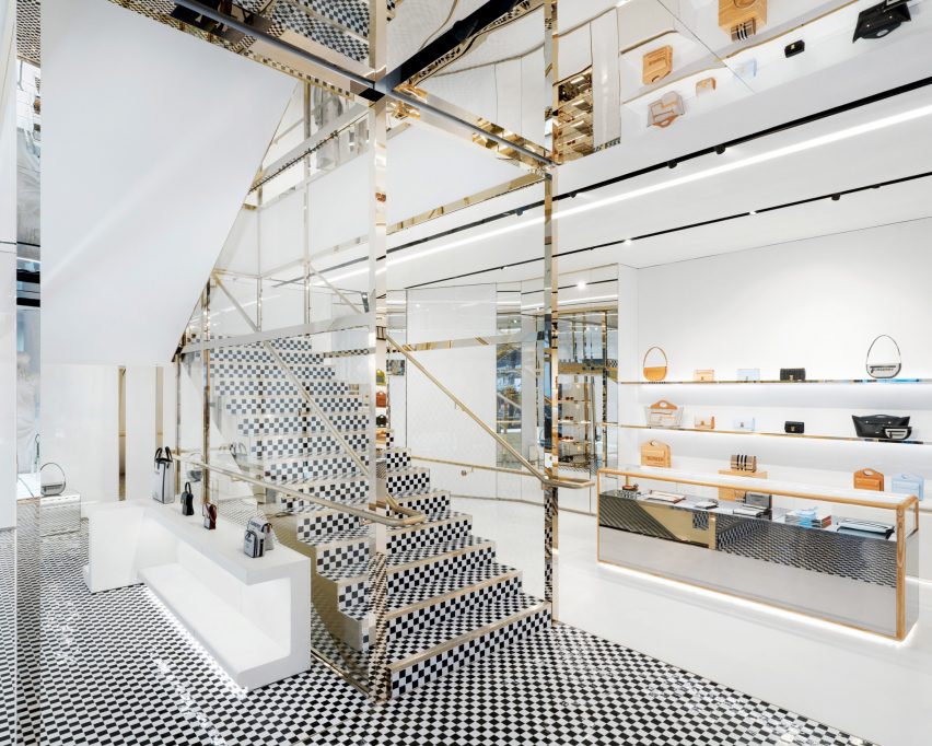 Burberry London flagship No.1 Sloane Street by Vincenzo De Cotiis