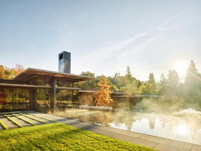 California Meadow House by Olson Kundig