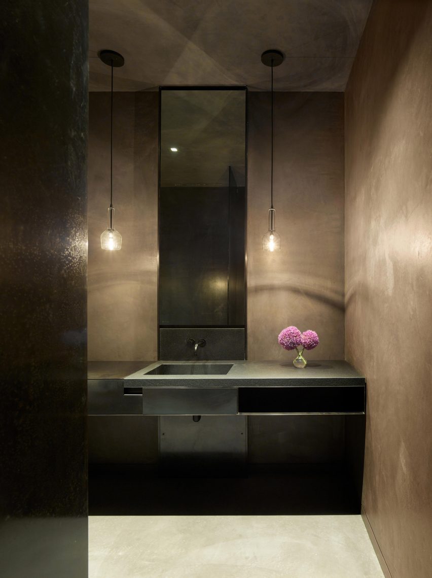 California Meadow House by Olson Kundig